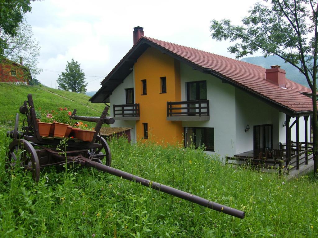 Pensiunea Poiana Verde Slănic-Moldova Exteriör bild